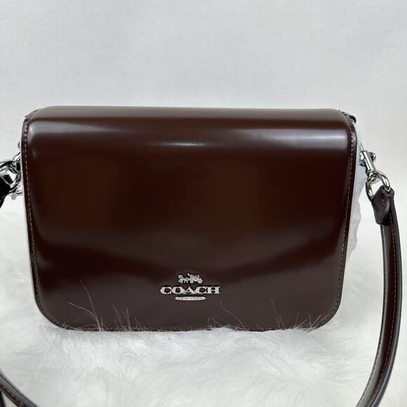 Coach Quinn Shoulder/Crossbody Bag In Leather/Maple CY657 NWT - Picture 1 of 9